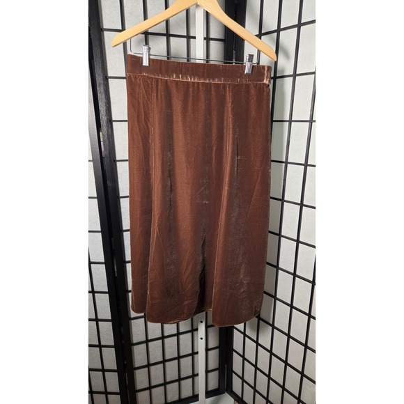 J.CREW Dresses & Skirts - J Crew‎ Velvet Midi Copper Brown Western Boho Minimalist Midi Skirt Size Medium